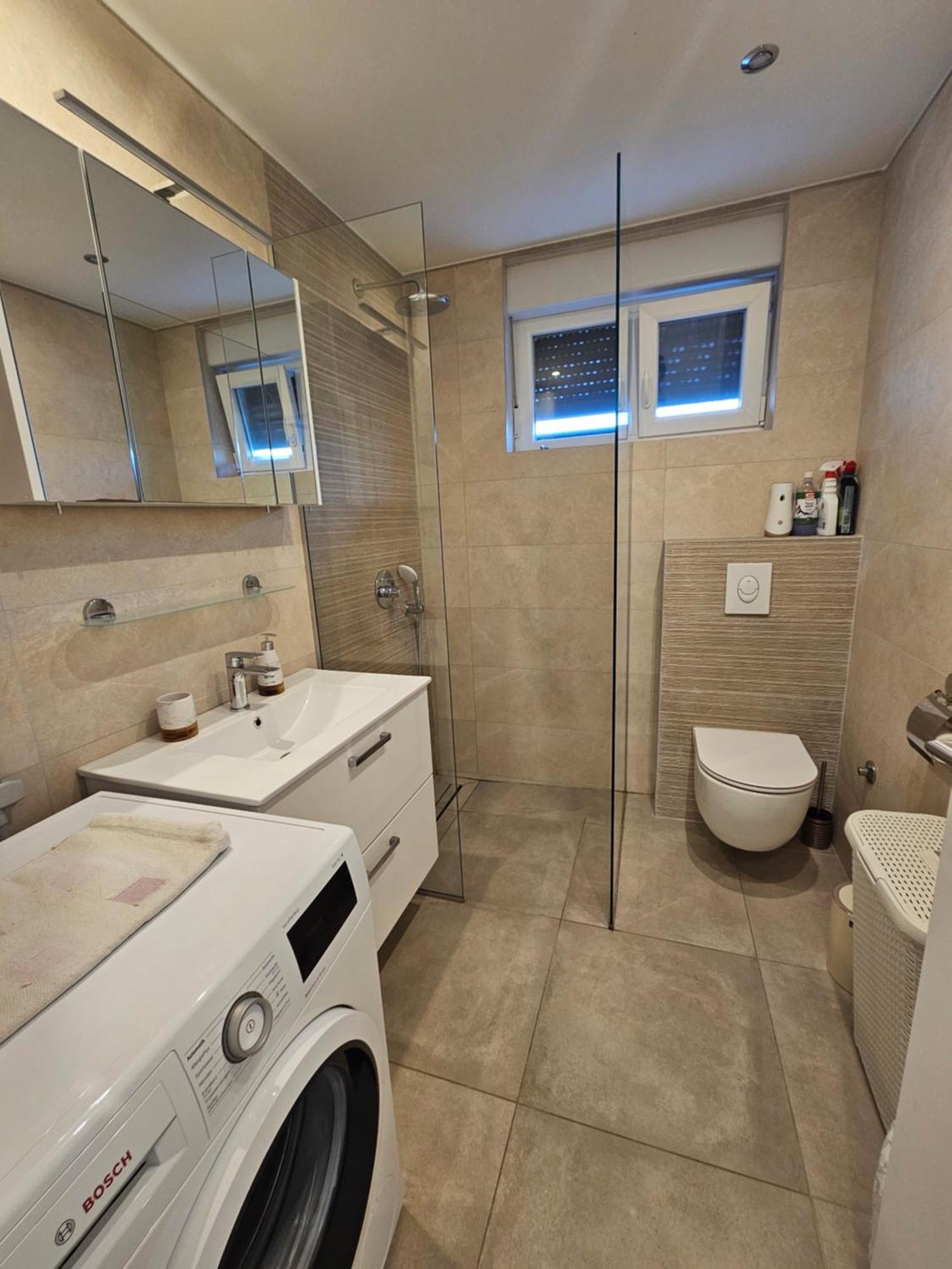 La Selina Nin Apartment Luaran gambar